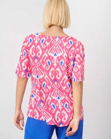 Εμπριμέ μπλούζα Fibes Fashion με V λαιμόκοψη Φούξια